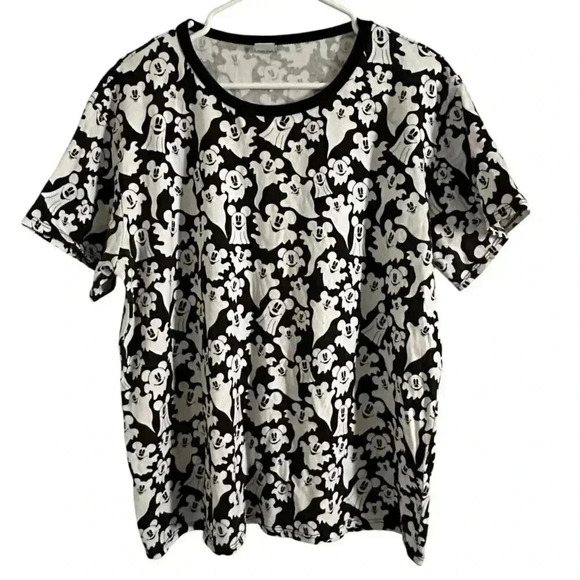 Wild Rich Kids T-Shirt Adult Size XL Ghosts print black and white mickey disney